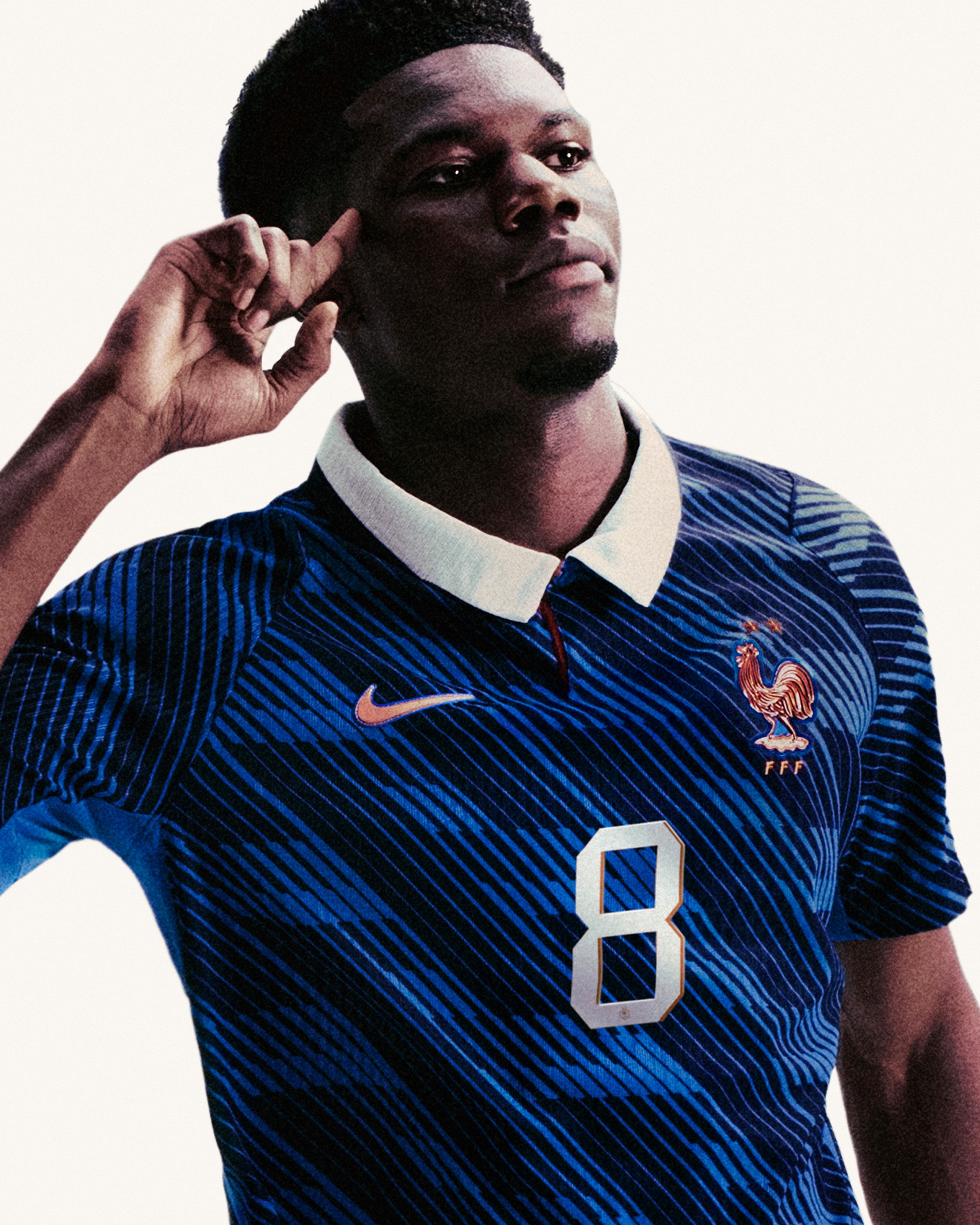 011_nike-football-2026-federation-kits-france-home-aurelien-tchouameni.jpg