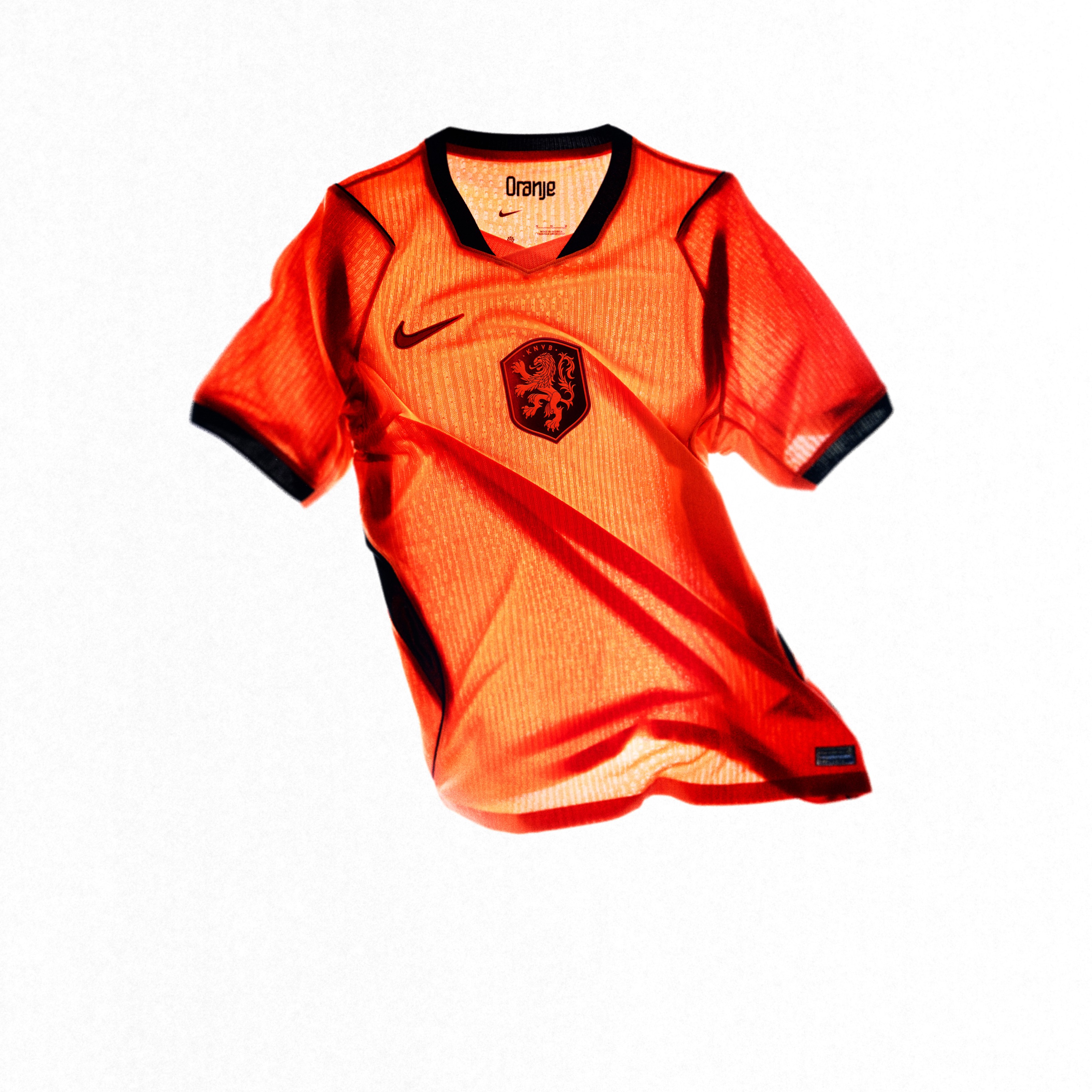 002_nike-football-2026-federation-kits-netherlands-home-1.jpg