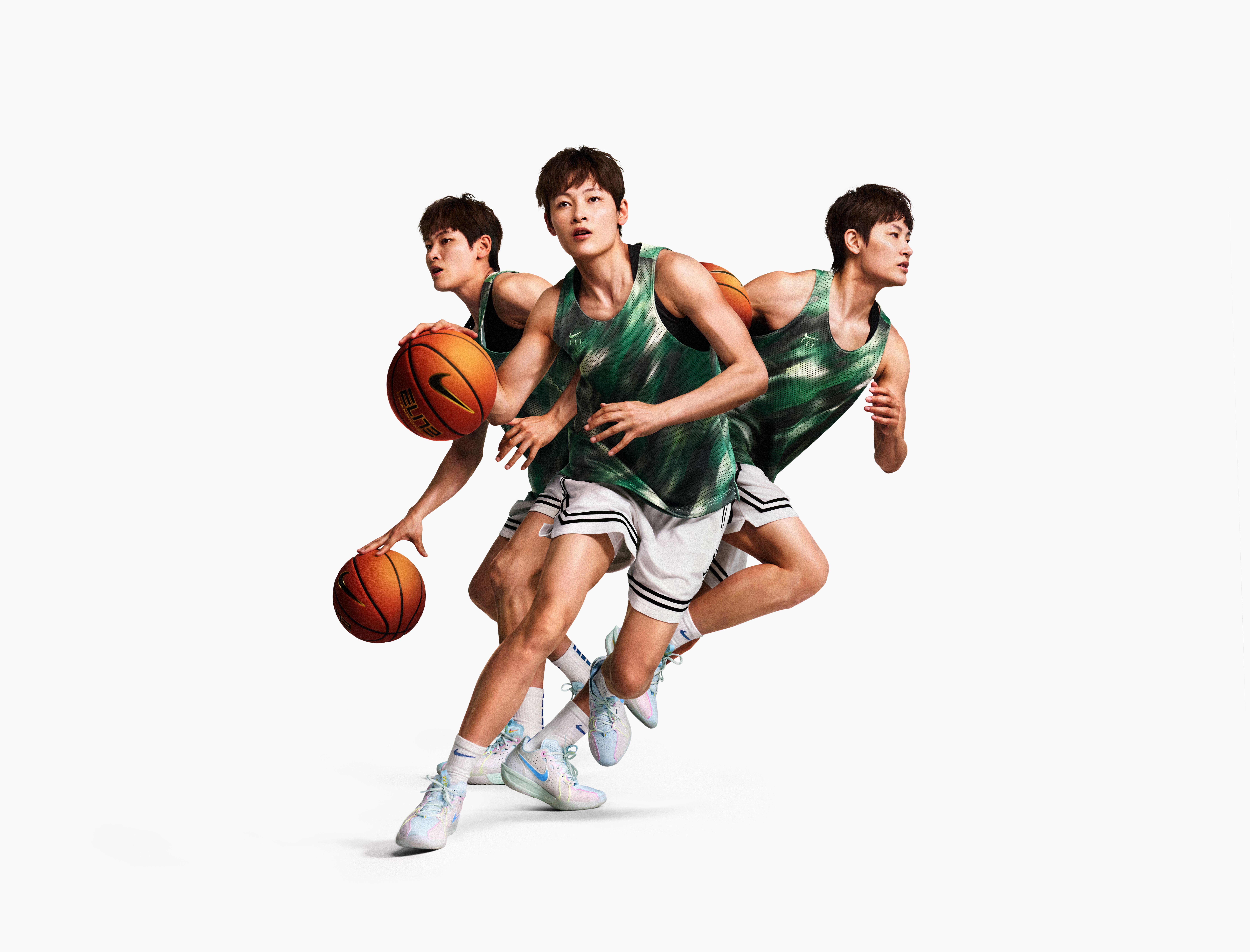 耐克推出女篮运动员杨力维球员版G.T. CUT 3